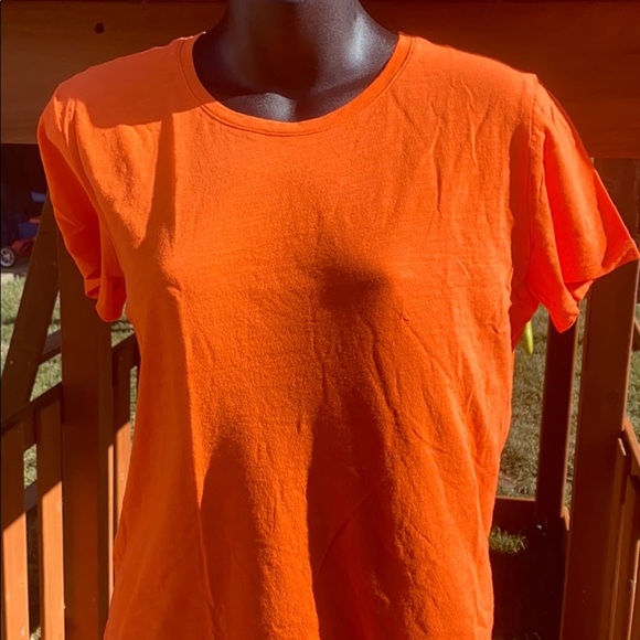 PINK Victoria Secret T-Shirt - Picture 4 of 10